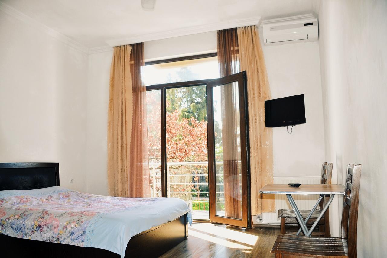 Hotel Sunny Coast Kobuleti Exterior foto